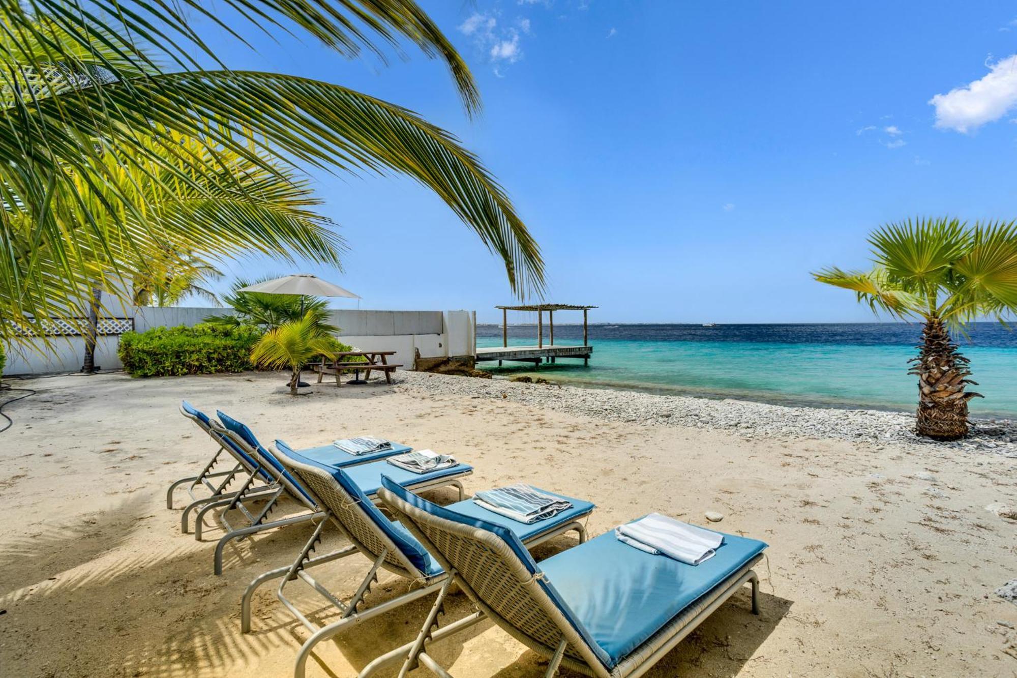 Oceanfront - Villa Port Of Call - Kralendijk  Luaran gambar