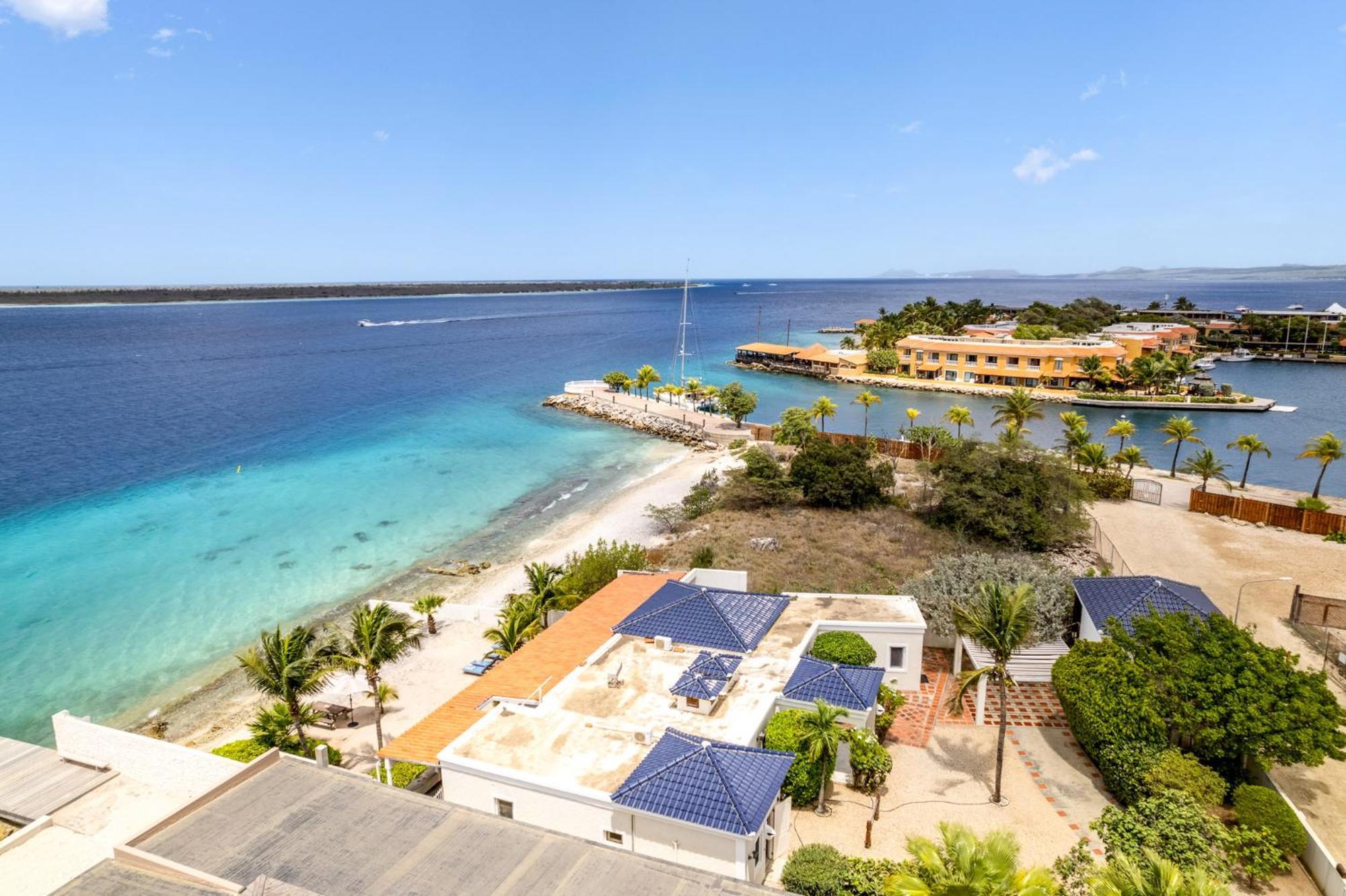 Oceanfront - Villa Port Of Call - Kralendijk  Luaran gambar