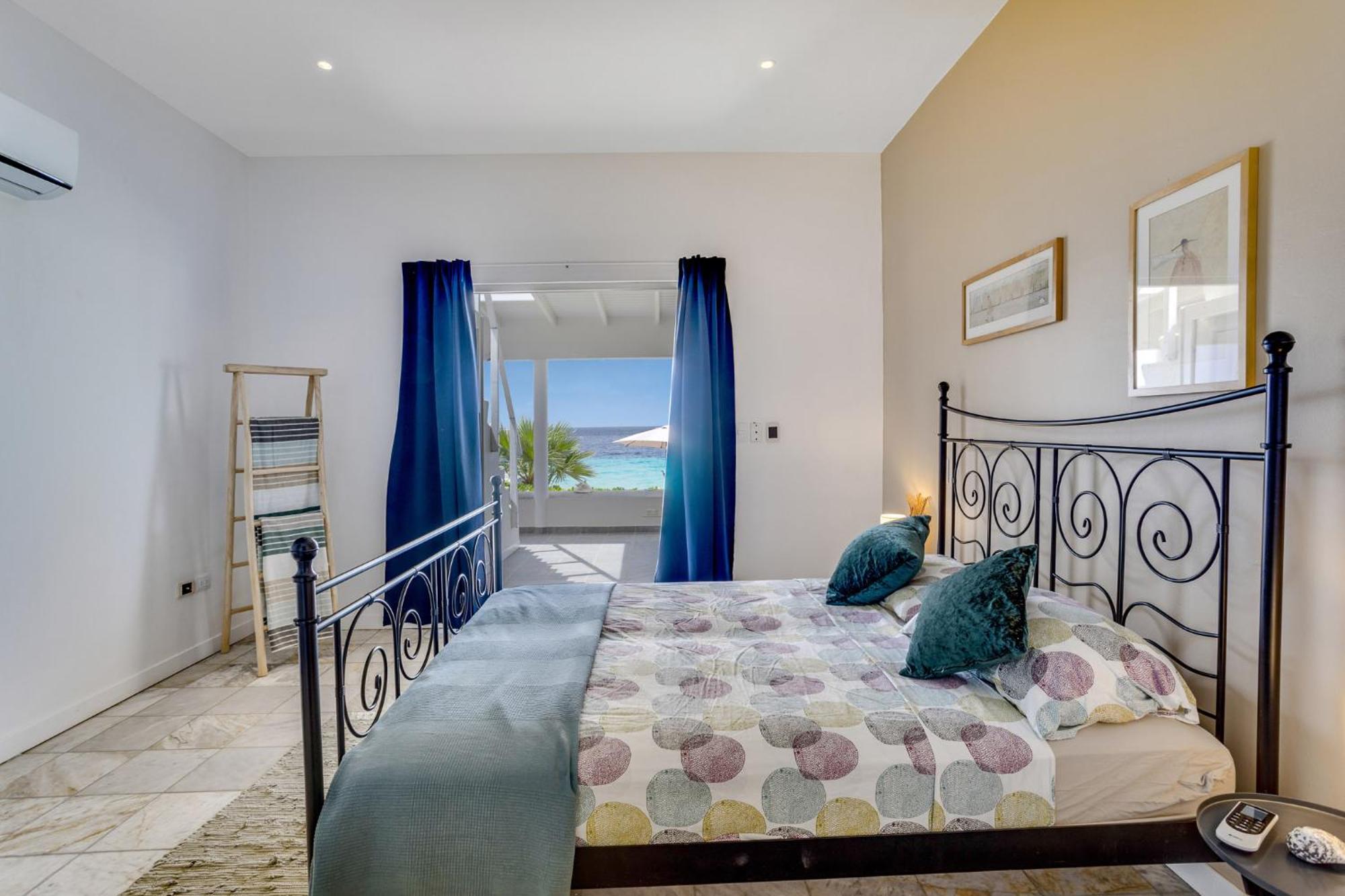 Oceanfront - Villa Port Of Call - Kralendijk  Luaran gambar