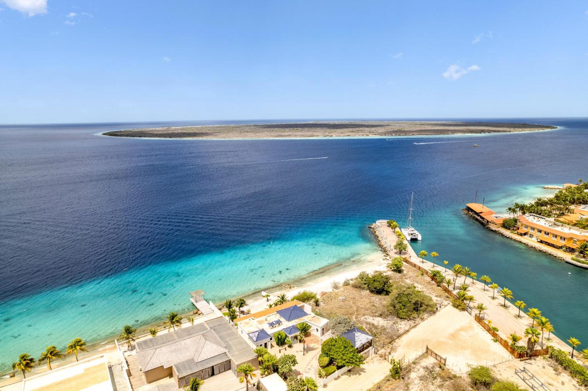 Oceanfront - Villa Port Of Call - Kralendijk  Luaran gambar